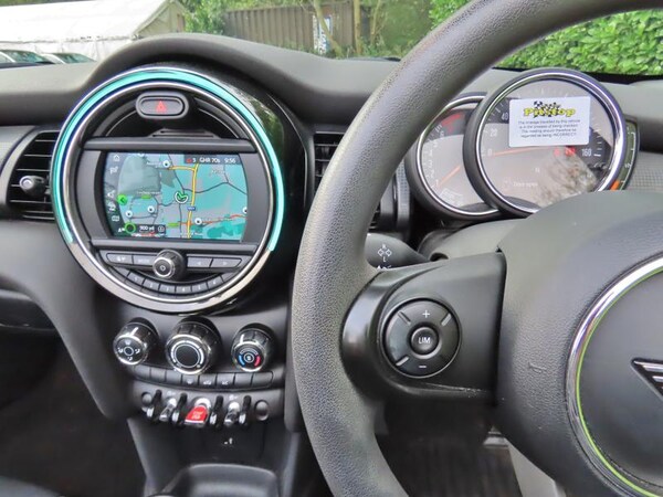Used MINI Convertible 2019 for sale - 76196459: Photo 16
