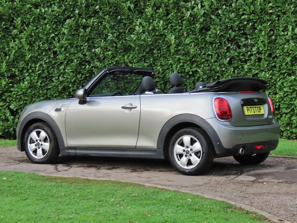 Used MINI Convertible 2019 for sale - 76196459: Photo 6
