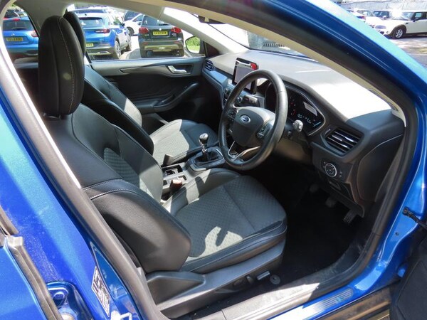 Used Ford Focus 2019 for sale - 74950137: Photo 17