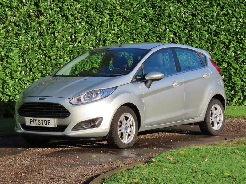 Used Ford Fiesta 2013 for sale - 76302694: Photo 2