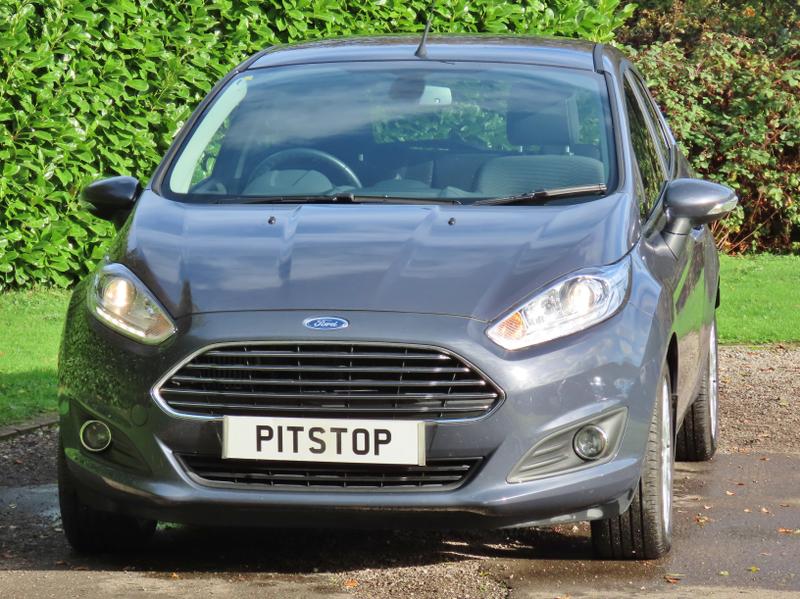 Used Ford Fiesta 2014 for sale - 76302749: Photo 1
