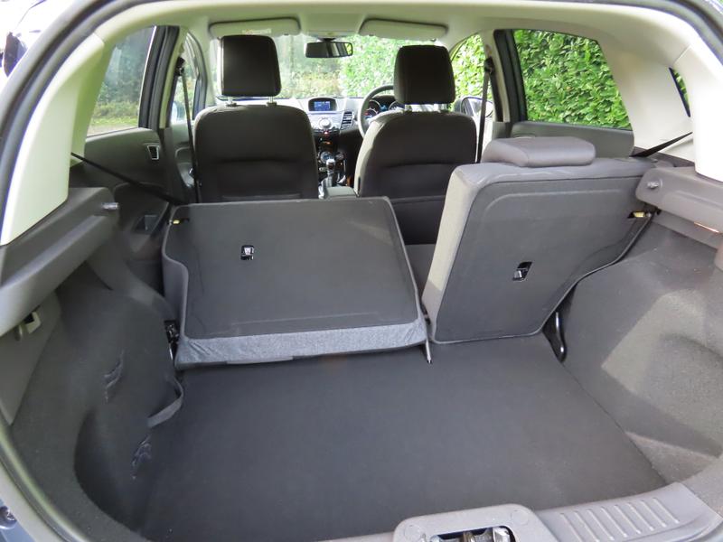 Used Ford Fiesta 2014 for sale - 76302749: Photo 14