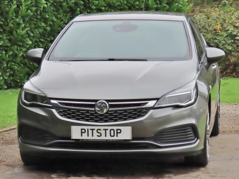 Used Vauxhall Astra 2019 for sale - 76146608: Photo 1