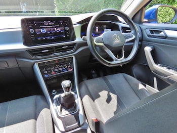 Used Volkswagen T-Roc 2022 for sale - 79226415: Photo