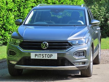 Used Volkswagen T-Roc 2021 for sale - 78671203: Photo