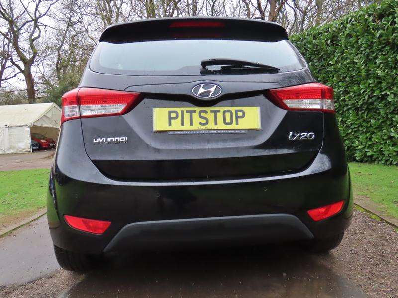 Used Hyundai Ix20 2015 for sale - 77587870: Photo 11