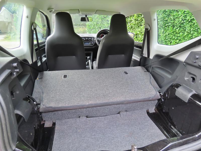 Used Volkswagen up! 2014 for sale - 76139610: Photo 14