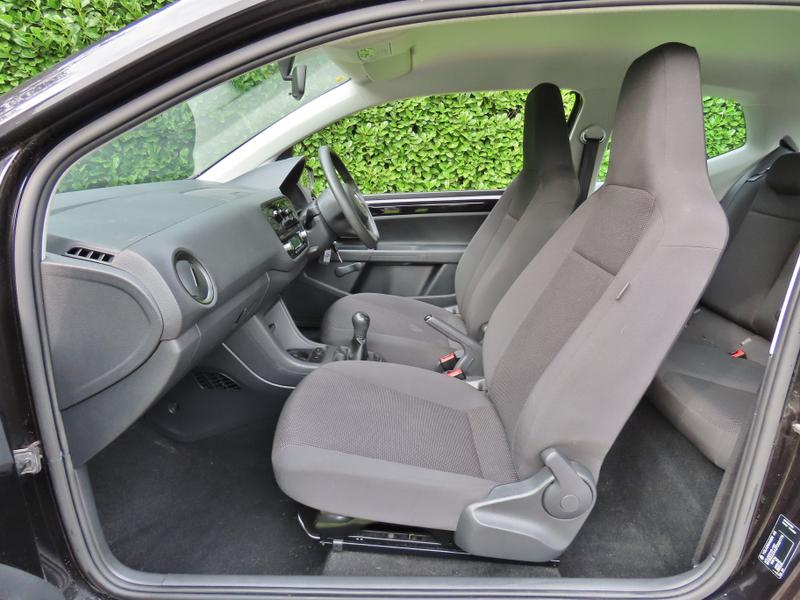 Used Volkswagen up! 2014 for sale - 76139610: Photo 15