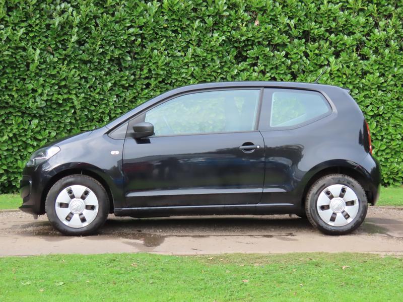 Used Volkswagen up! 2014 for sale - 76139610: Photo 5
