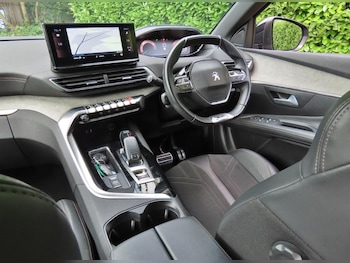 Used Peugeot 3008 2021 for sale - 79237900: Photo