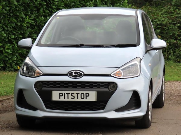 Used Hyundai i10 2019 for sale - 75325361: Photo 1