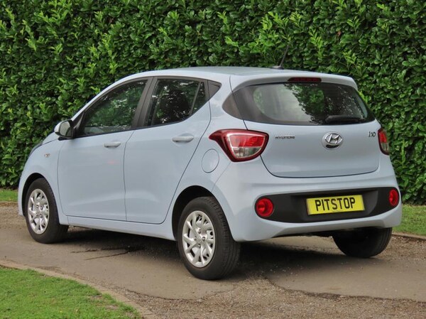 Used Hyundai i10 2019 for sale - 75325361: Photo 6