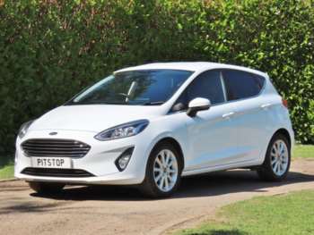 Used Ford Fiesta 2018 for sale - 74602544: Photo