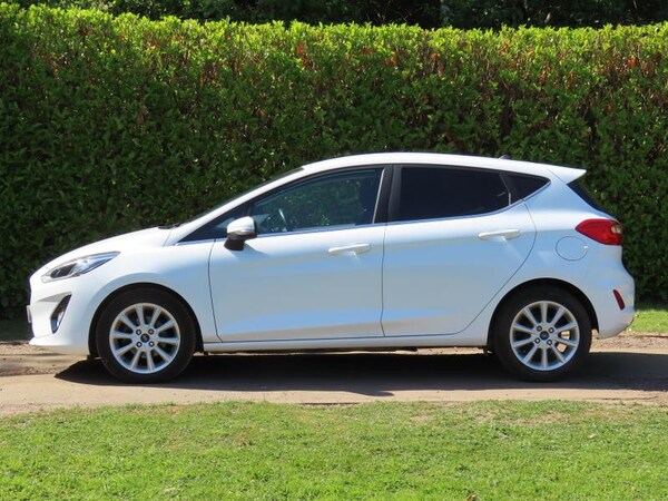 Used Ford Fiesta 2018 for sale - 74602544: Photo 5