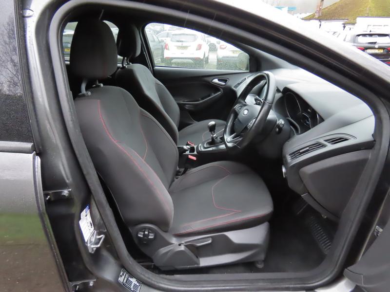 Used Ford Focus 2018 for sale - 77653722: Photo 17