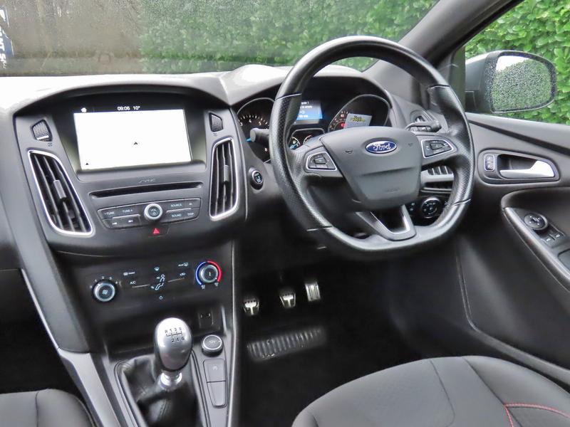 Used Ford Focus 2018 for sale - 77653722: Photo 3