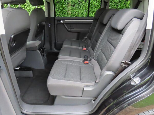 Used Volkswagen Touran 2013 for sale - 75392091: Photo 12