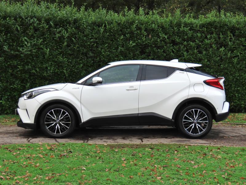 Used Toyota C-HR 2017 for sale - 76603392: Photo 5