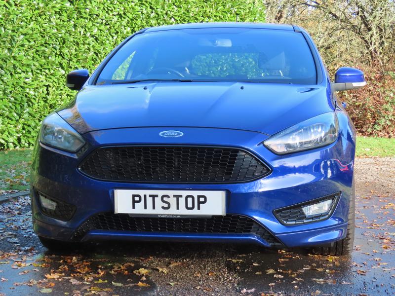 Used Ford Focus 2017 for sale - 76803311: Photo 10