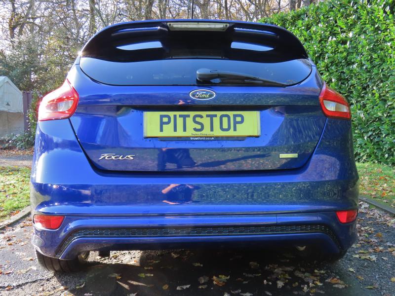 Used Ford Focus 2017 for sale - 76803311: Photo 11