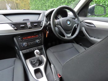 Used BMW X1 2015 for sale - 76649752: Photo