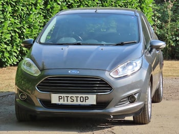 Used Ford Fiesta 2017 for sale - 79280953: Photo