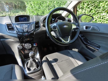 Used Ford Fiesta 2017 for sale - 79280953: Photo