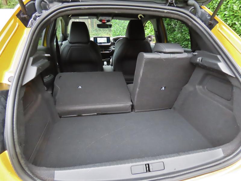 Used Peugeot 208 2020 for sale - 75972854: Photo 14