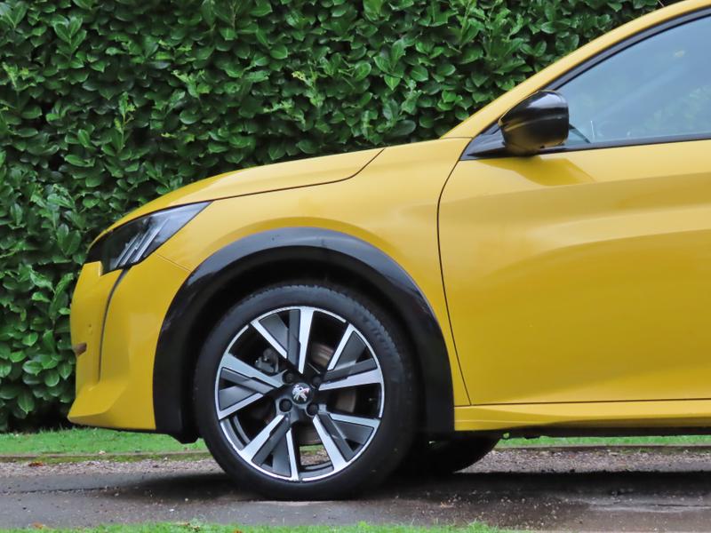 Used Peugeot 208 2020 for sale - 75972854: Photo 9