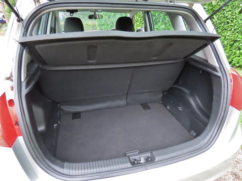 Used Kia Venga 2014 for sale - 76184373: Photo 12