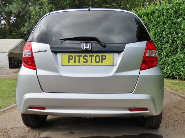 Used Honda Jazz 2014 for sale - 75705688: Photo 11