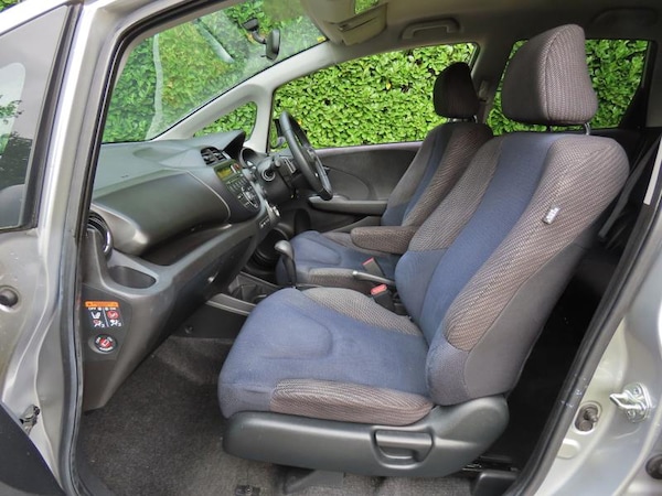 Used Honda Jazz 2014 for sale - 75705688: Photo 15