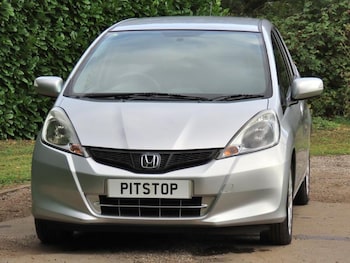 Used Honda Jazz 2014 for sale - 75705688: Photo