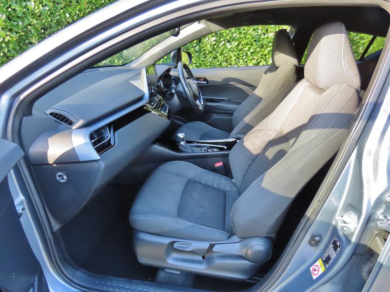 Used Toyota C-HR 2020 for sale - 77042473: Photo 15