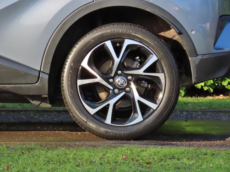 Used Toyota C-HR 2020 for sale - 77042473: Photo 8