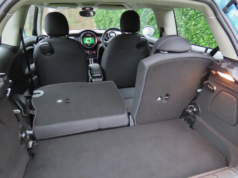 Used MINI Hatch 2018 for sale - 77381604: Photo 14