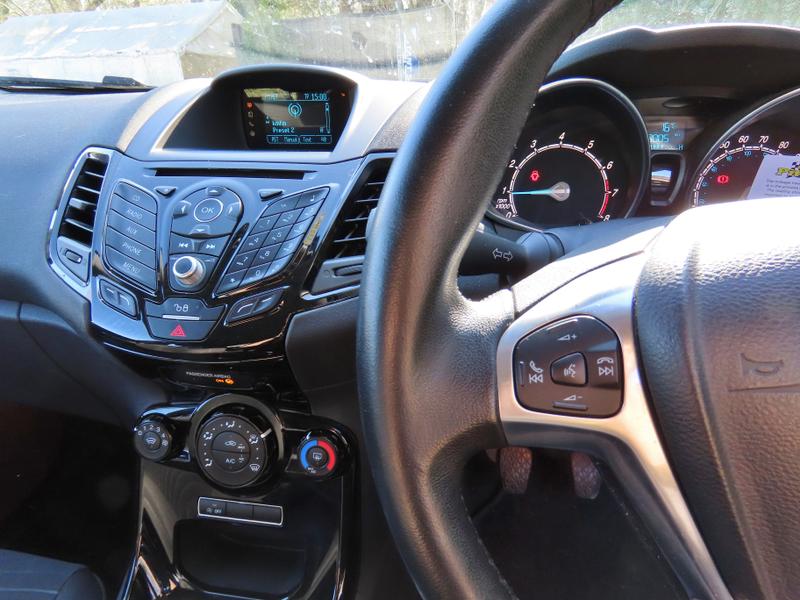 Used Ford Fiesta 2015 for sale - 77934964: Photo 18