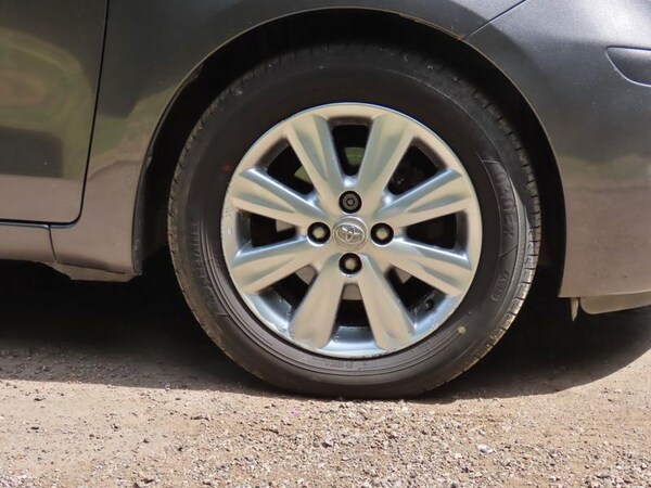 Used Toyota Yaris 2009 for sale - 75113330: Photo 8