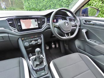 Used Volkswagen T-Roc 2019 for sale - 79585011: Photo
