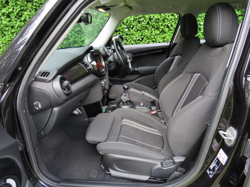 Used MINI Hatch 2018 for sale - 77274963: Photo 15