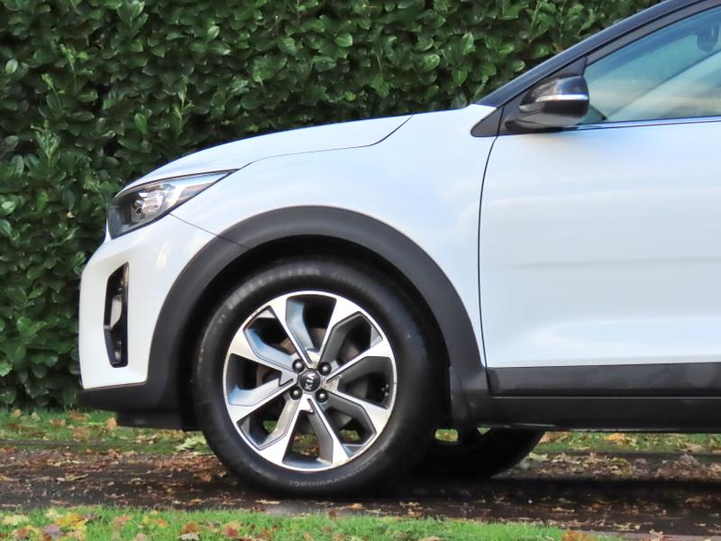 Used Kia Stonic 2018 for sale - 76710245: Photo 9