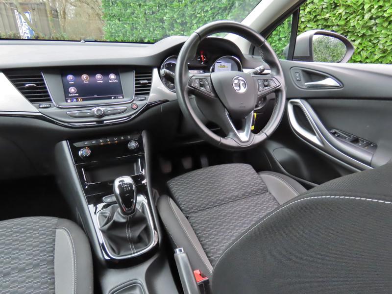 Used Vauxhall Astra 2020 for sale - 76966164: Photo 3