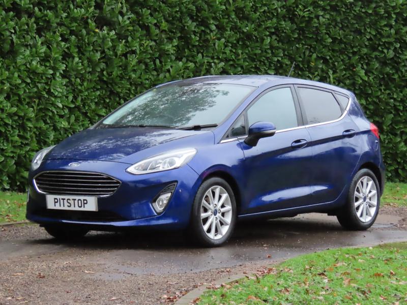 Used Ford Fiesta 2018 for sale - 76621561: Photo 2