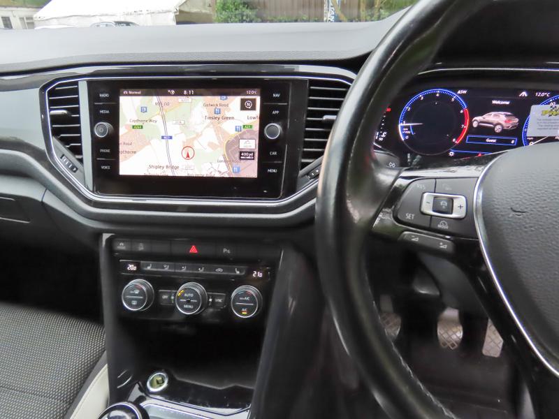 Used Volkswagen T-Roc 2018 for sale - 76234747: Photo 18