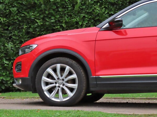 Used Volkswagen T-Roc 2018 for sale - 76234747: Photo 9