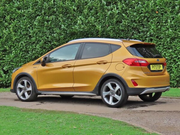 Used Ford Fiesta 2019 for sale - 76302692: Photo 6