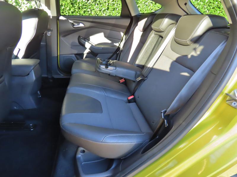 Used Ford Focus 2011 for sale - 76631424: Photo 13