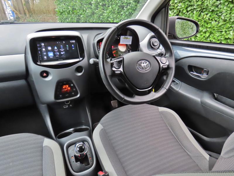 Used Toyota AYGO for sale - 77261126: Photo 3
