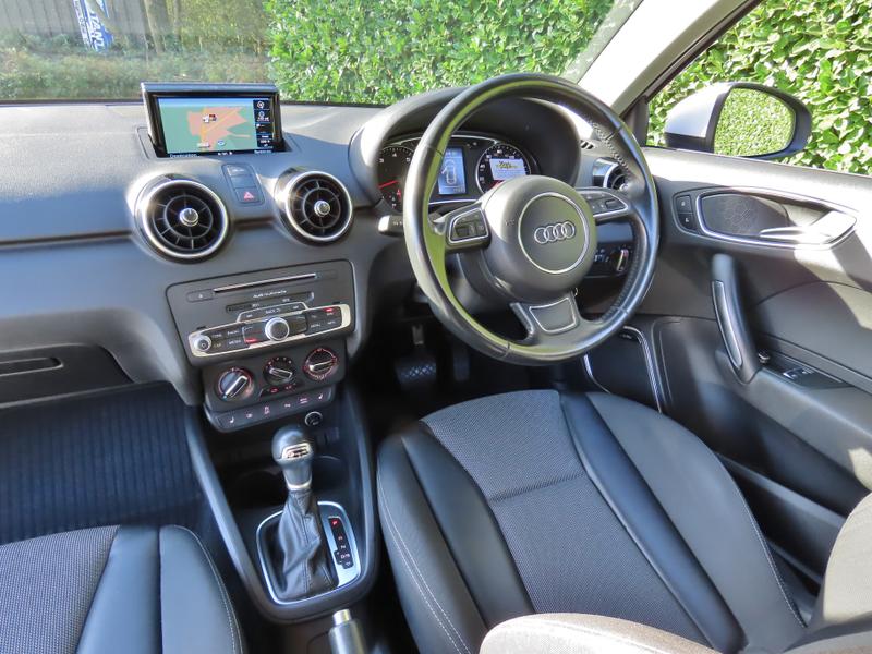 Used Audi A1 2018 for sale - 76394252: Photo 3