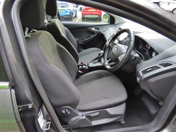 Used Ford Focus 2018 for sale - 76196525: Photo 17